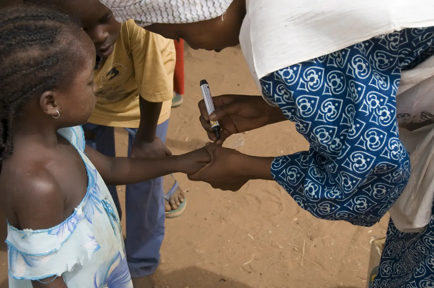 Épidémie de polio au Niger : enfants vaccinés