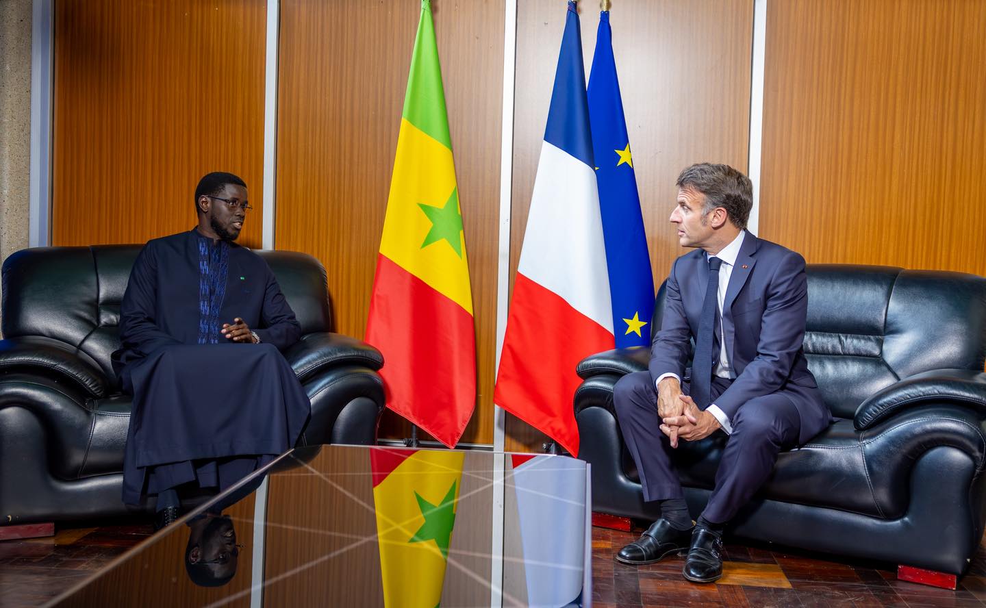 Diomaye faye et macron renforcent les liens Sénégal-France lors d&rsquo;un sommet international