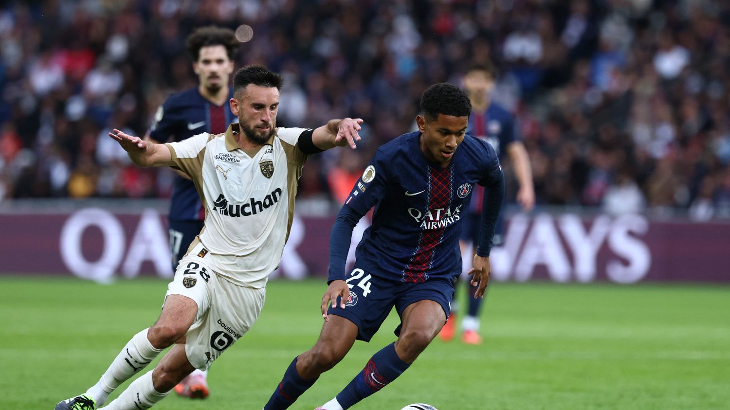 Le PSG en quête du titre de champion et d&rsquo;une finale européenne à lens