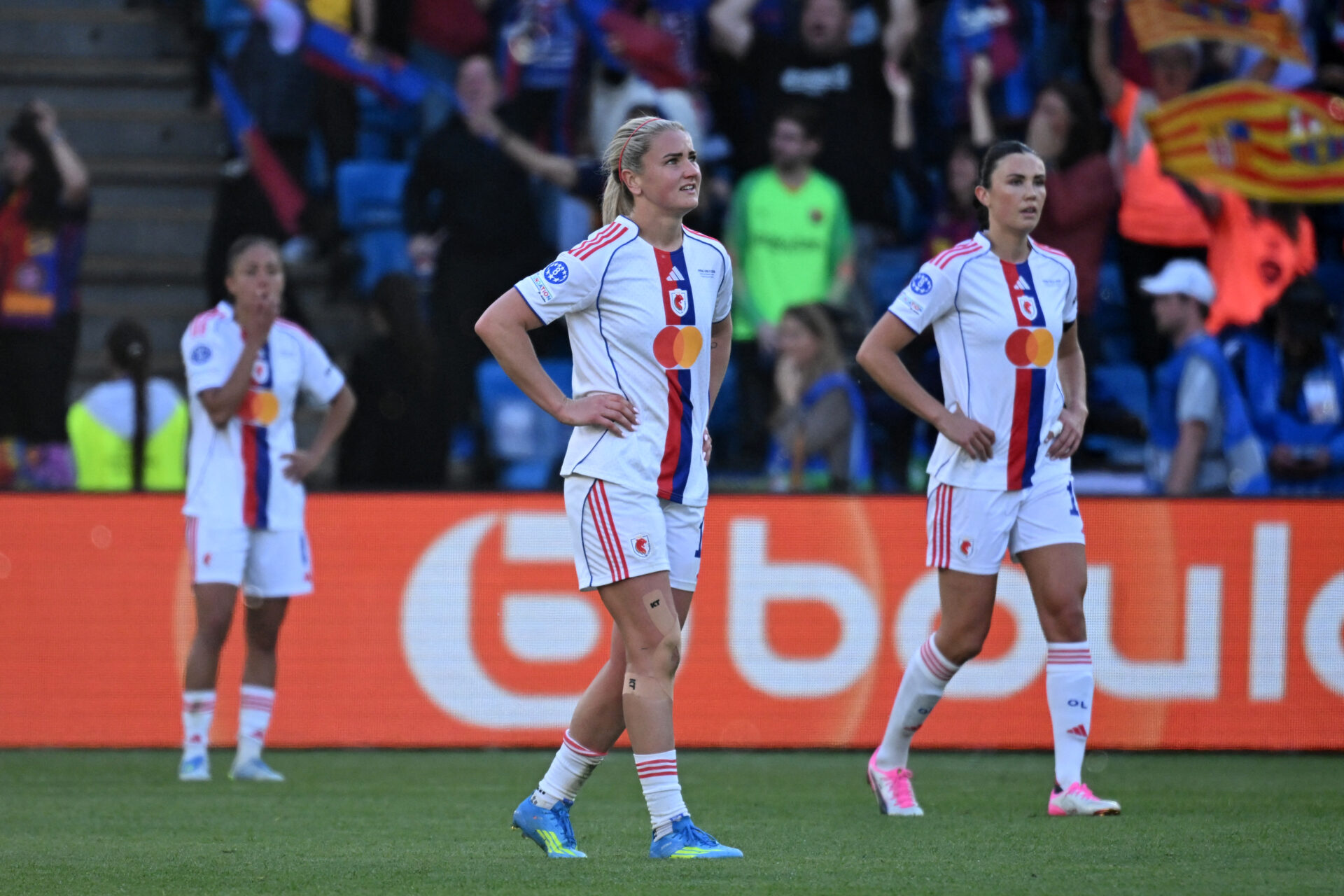 Adieux amers à la ligue des champions pour lindsey heaps et ol lyonnes