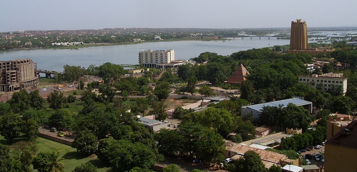 Crise sécuritaire au Mali : le blocus de Bamako menace la vie des civils