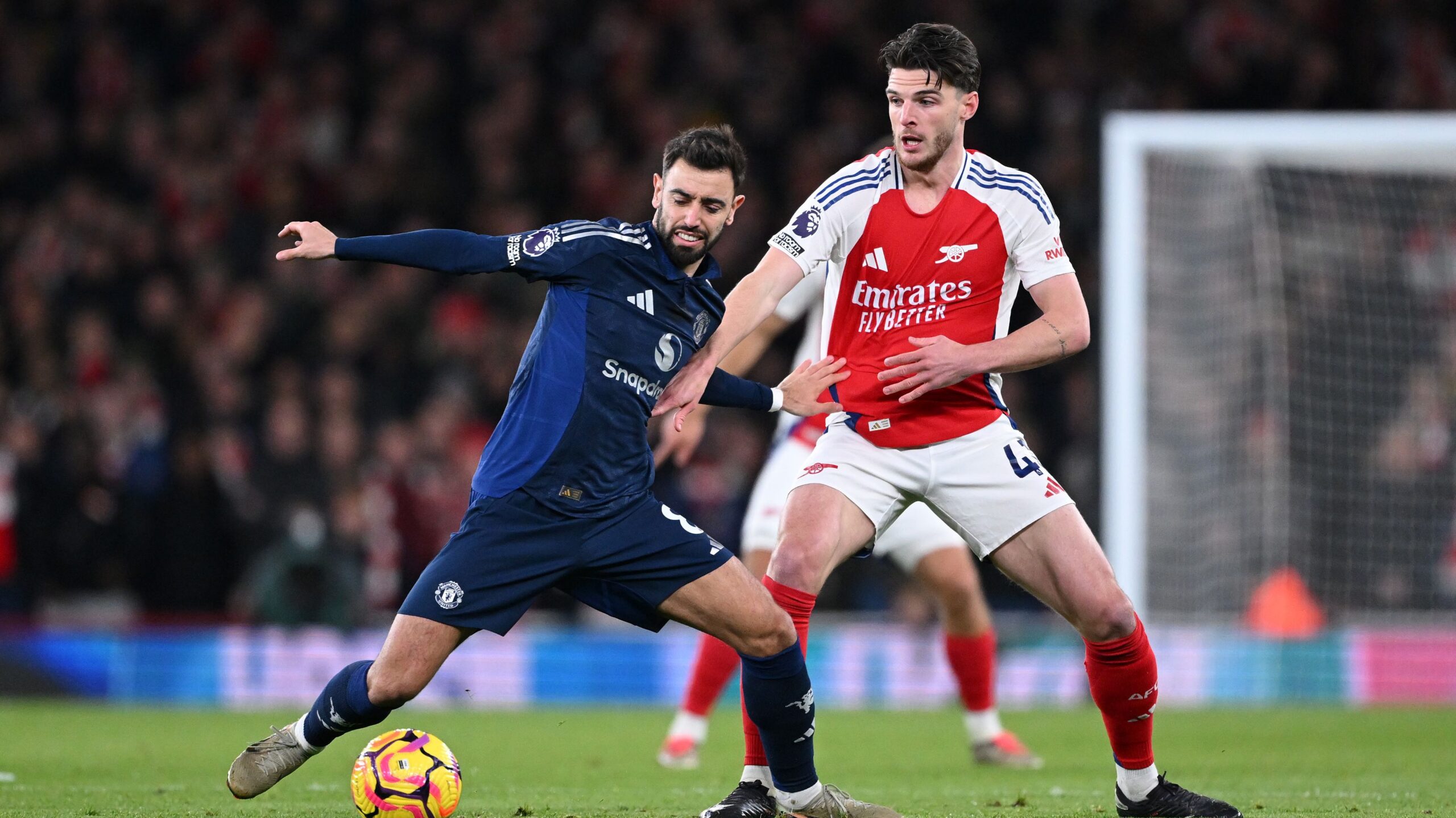 Declan rice quitte manchester united pour arsenal : bruno fernandes exprime son regret