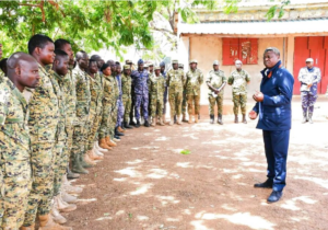 Visite de Faure Gnassingbé dans la zone de l’Opération Koundjoaré au Togo