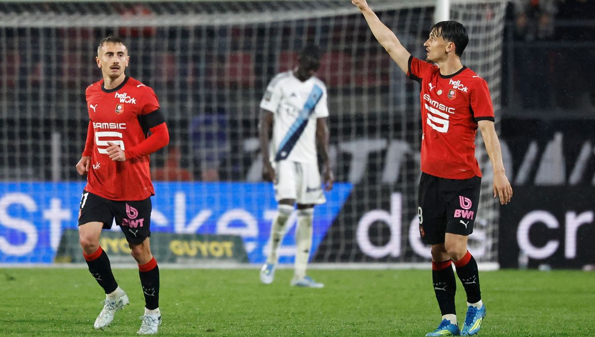 Valentin Rongier, Esteban Lepaul et leurs coéquipiers du Stade Rennais en action pour une qualification européenne face à Marseille.