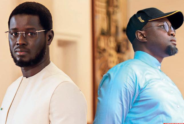 Ousmane Sonko et Bassirou Diomaye Faye lors d'un échange politique