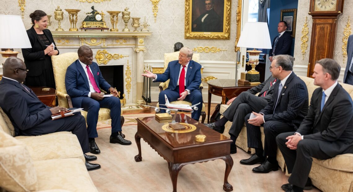 Rencontre entre le président gabonais Oligui Nguema et Donald Trump à la Maison Blanche