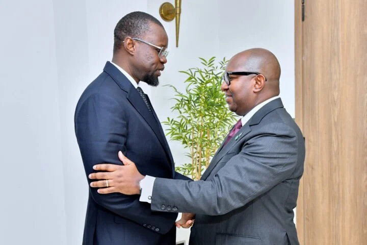 Rencontre entre Ousmane Sonko et le président de l'UPA à l'Assemblée nationale Rencontre entre Ousmane Sonko et le président de l'UPA à l'Assemblée nationale du Sénégal
