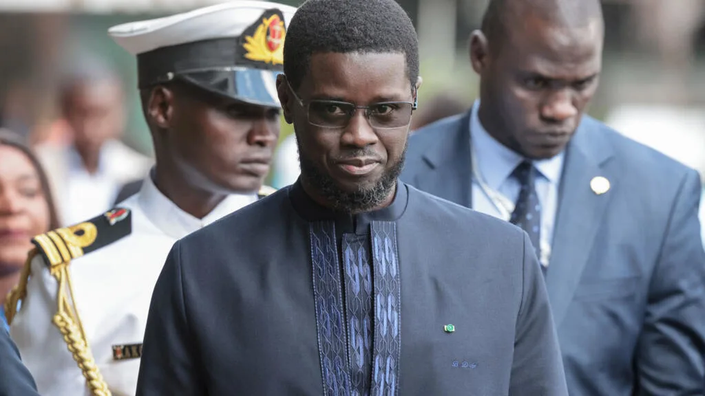 Bassirou Diomaye Faye lors d’un hommage national à Dakar