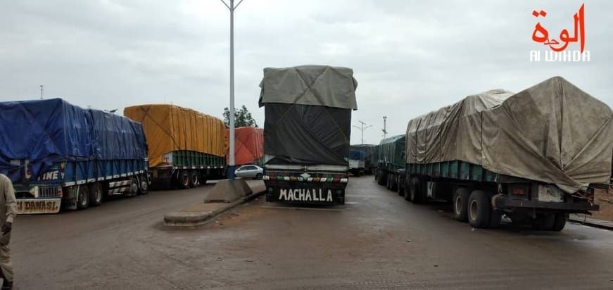 le Tchad dépend à 30 % de la Chine pour ses importations, tandis que les émirats arabes unis captent 26 % de ses exportations