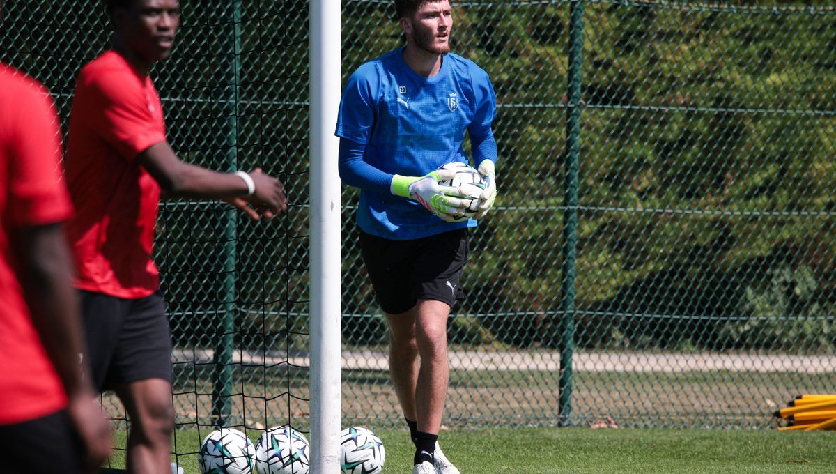 Ewen Jaouen, gardien du Stade de Reims, au centre de vie Raymond Copa