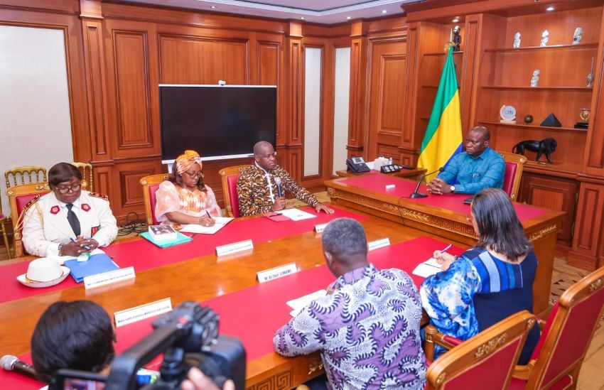 Rencontre entre le président gabonais et le leader religieux