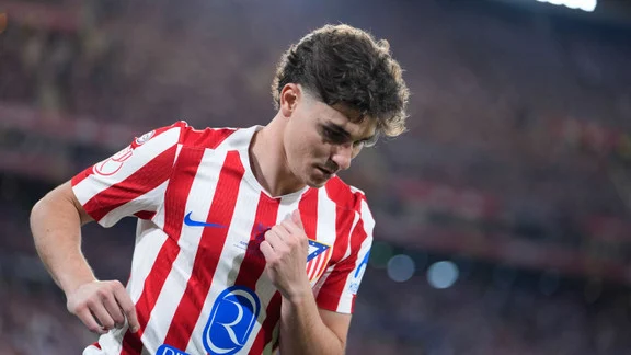 Julian Alvarez en action avec le maillot de l'Atletico de Madrid