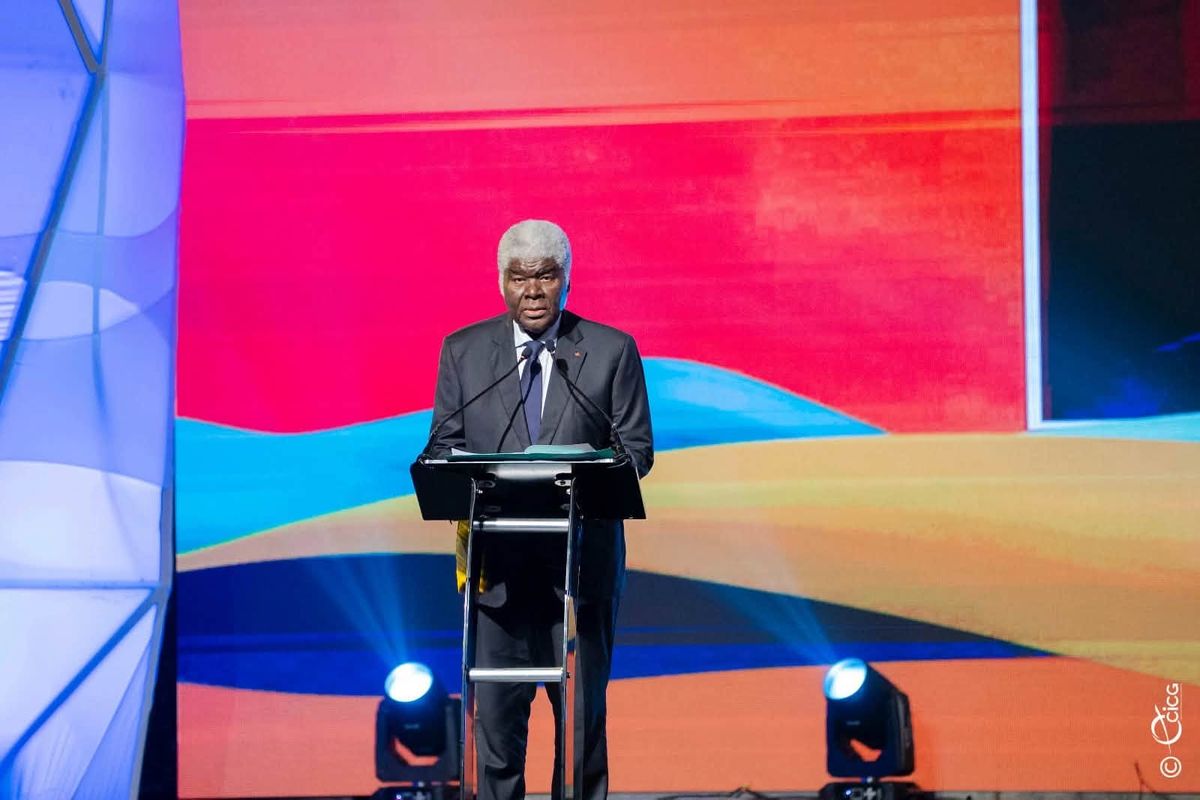 Le Premier ministre ivoirien s'adresse aux investisseurs lors du PND 2026-2030