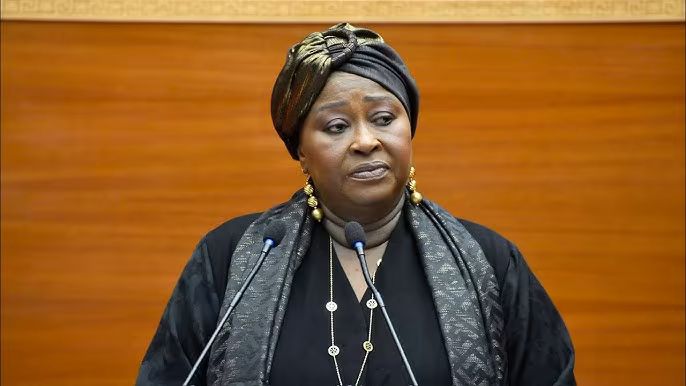 Polémique au Sénégal après les propos controversés de Maïmouna Dièye Polémique au Sénégal après les propos controversés de Maïmouna Dièye
