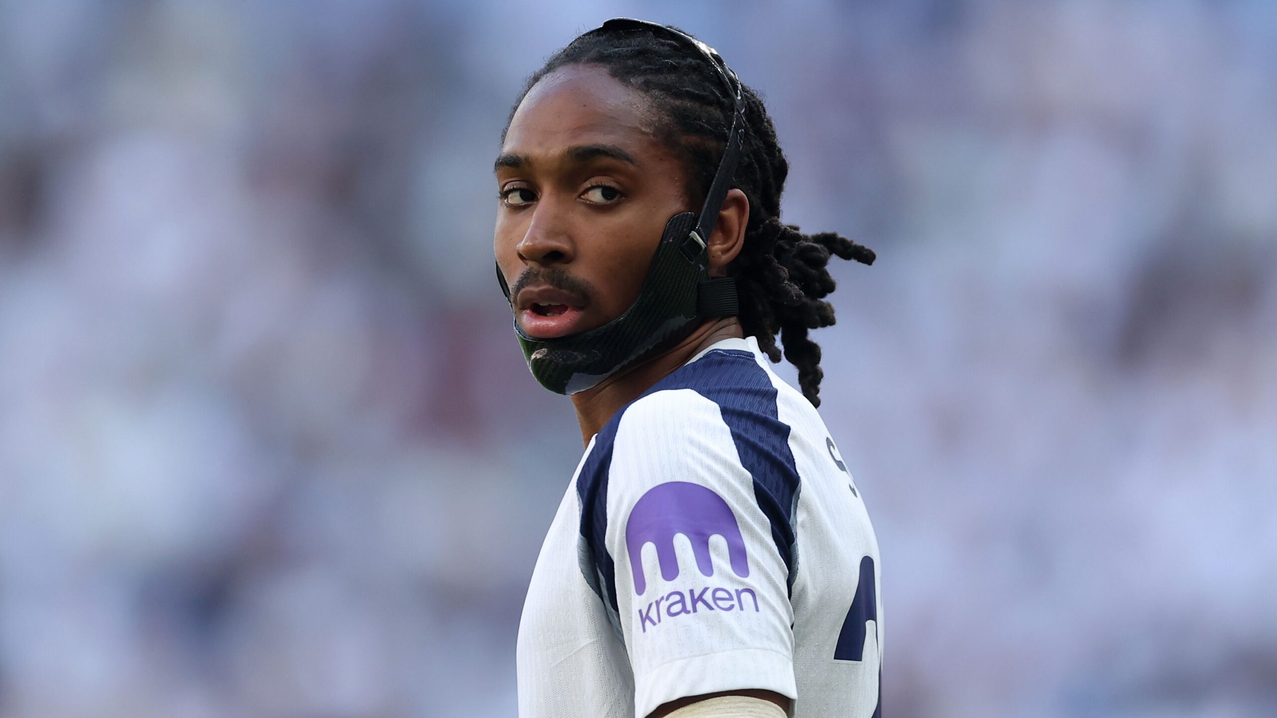 Djed Spence rejoint l&rsquo;Inter Milan pour un transfert historique de 35 millions d&rsquo;euros
