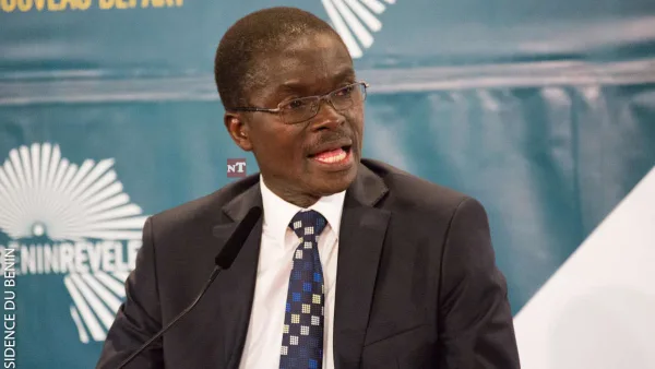 Lazare Maurice Sehouéto lors de son intervention sur le Sénat au Bénin