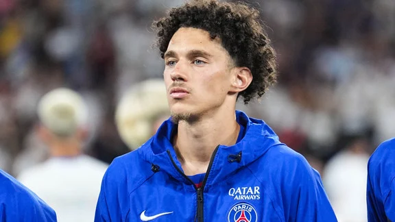 Maghnes Akliouche lors de son premier match avec le PSG