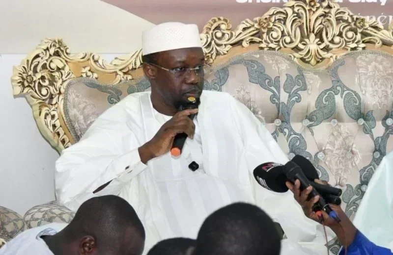 Tivaouane : Devant Ousmane Sonko, Serigne Habib Sy adhère au Pastef 1 Tivaouane : Devant Ousmane Sonko, Serigne Habib Sy adhère au Pastef